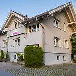 Gardenia-altach, 2-4 P, Kueche, Garten, Terrasse, Parkplatz, Wifi, Stellplatz 公寓