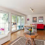 Gardenia-altach, 2-4 P, Kueche, Garten, Terrasse, Parkplatz, Wifi, Stellplatz *