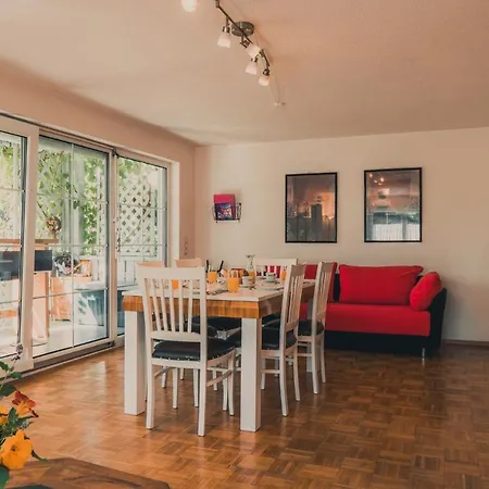 Gardenia-altach, 2-4 P, Kueche, Garten, Terrasse, Parkplatz, Wifi, Stellplatz Altach