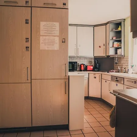 Apartamento Gardenia-altach, 2-4 P, Küche, Garten, Terrasse, Parkplatz, Wifi, Stellplatz