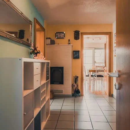 Gardenia-altach, 2-4 P, Küche, Garten, Terrasse, Parkplatz, Wifi, Stellplatz * Altach