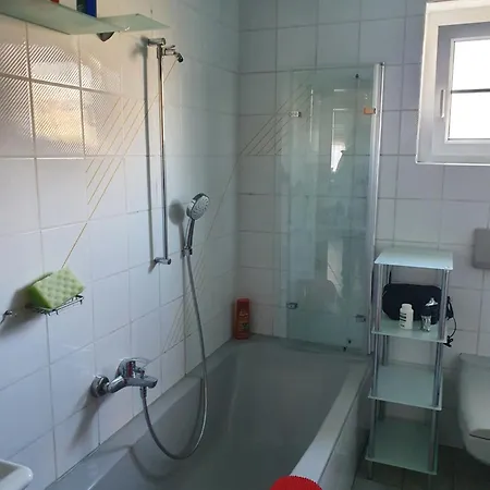 Gardenia-altach, 2-4 P, Kueche, Garten, Terrasse, Parkplatz, Wifi, Stellplatz Altach