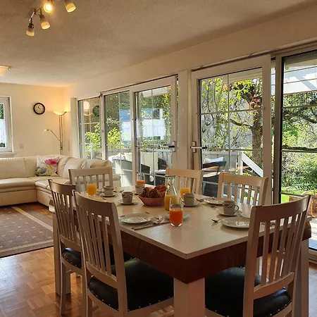 Gardenia-altach, 2-4 P, Kueche, Garten, Terrasse, Parkplatz, Wifi, Stellplatz * Altach